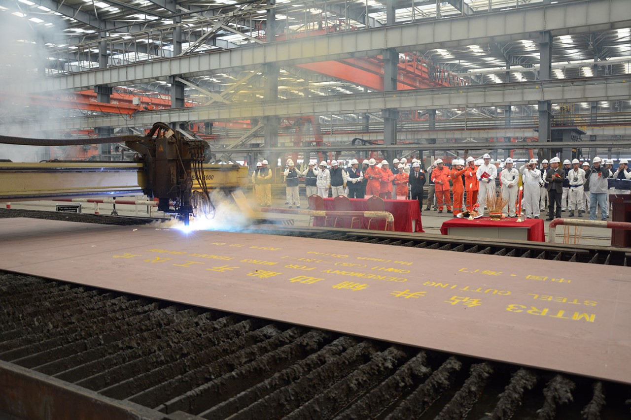 CMHI Offshore Newbuild Steel Cutting - photo 1