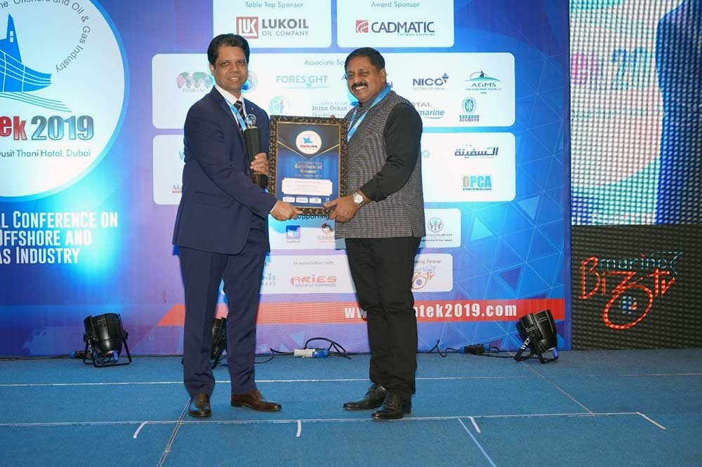 Gautam Lahiry accepts Best Classification Award on behalf of ABS