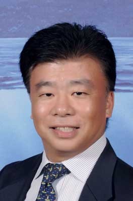 Jing-Dong Sheng Headshot