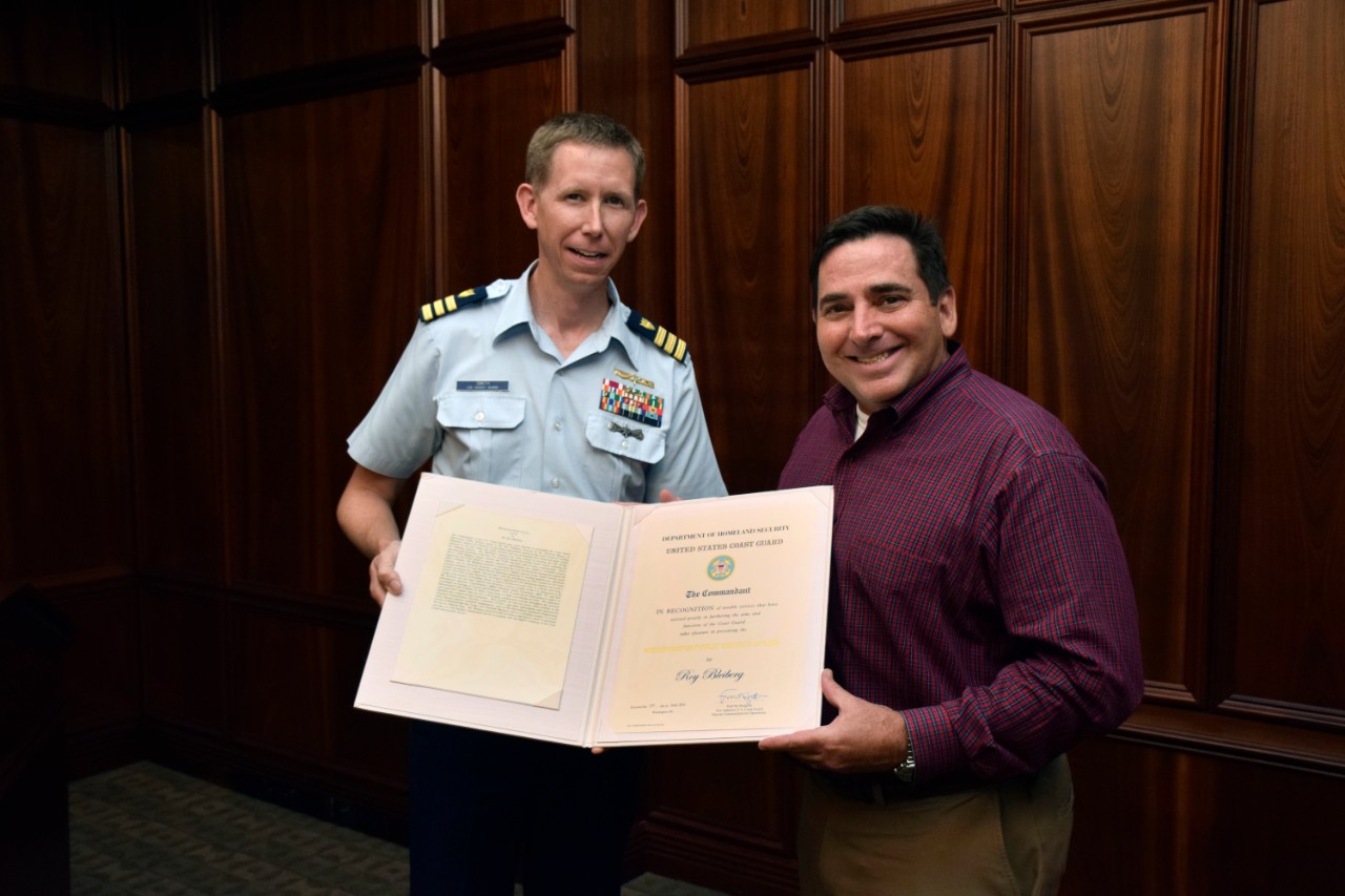 US Coast Guard Recognizes ABS Employee for Leadership in US Gas Development